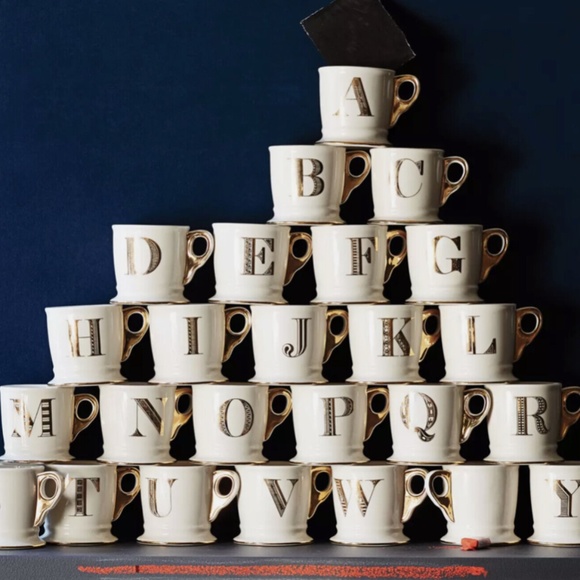 ANTHROPOLOLGIE/ "H" Coffee Mug with Gold Detailing - Picture 2 of 7